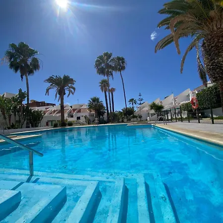The House Tenerife Compartidas Pensionat *