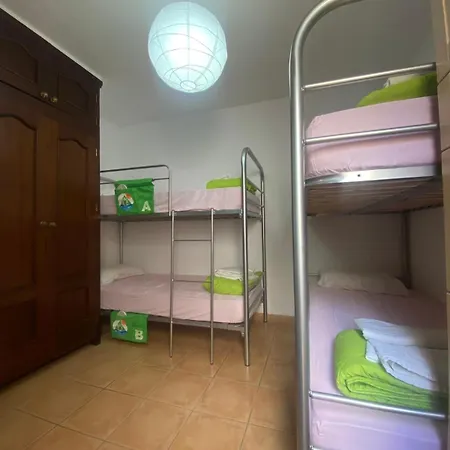 The House Tenerife Compartidas * אדחה